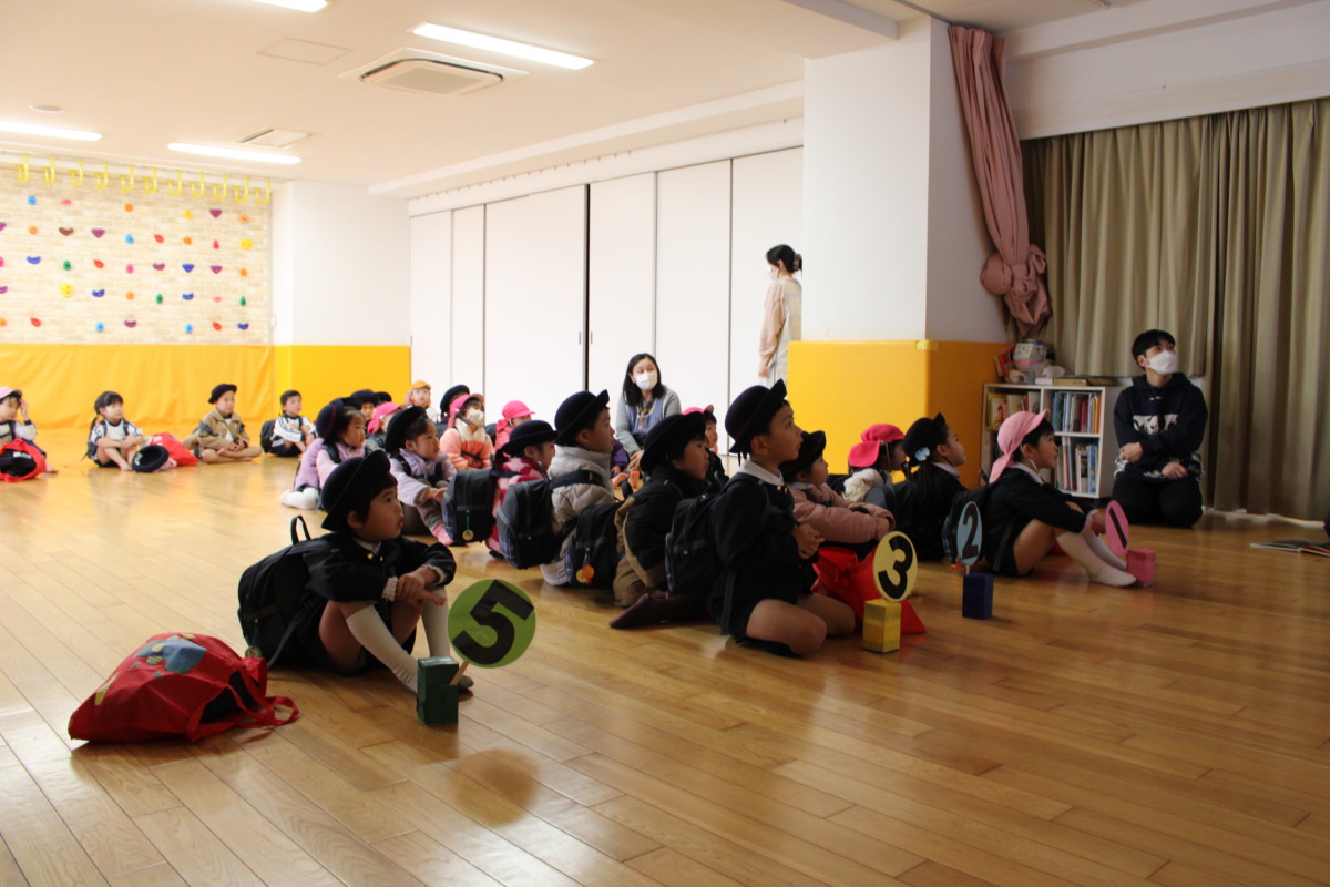 へいわってどんなこと？？ ブログ 建国幼・小・中・高等学校
