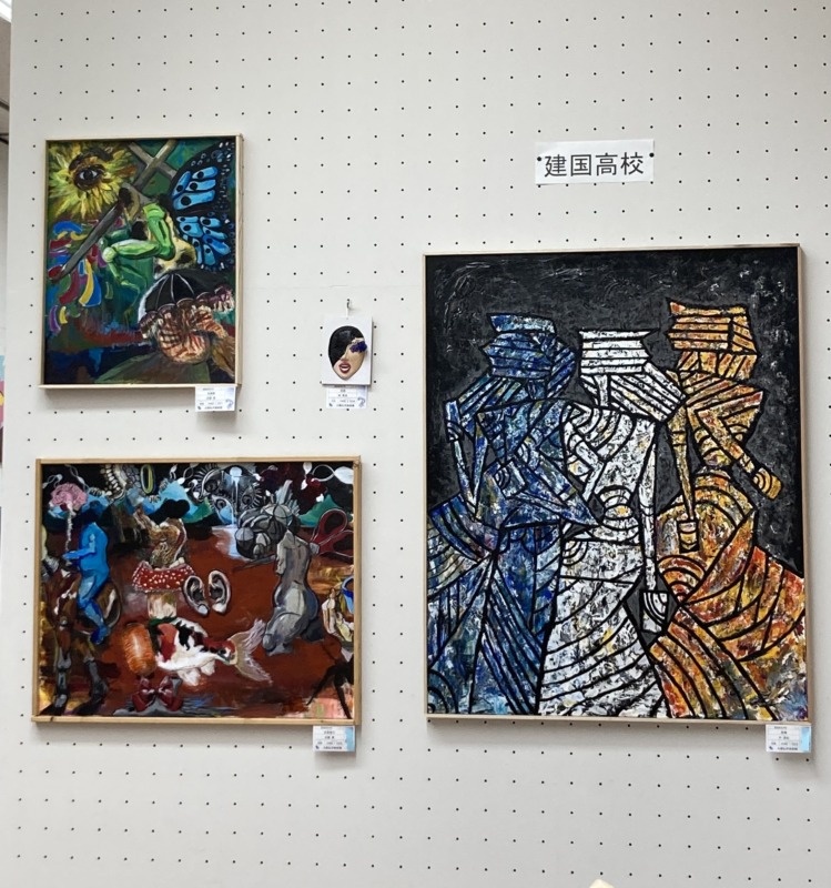 中高美術部・大阪私学美術展・奨励賞3名が受賞!!!