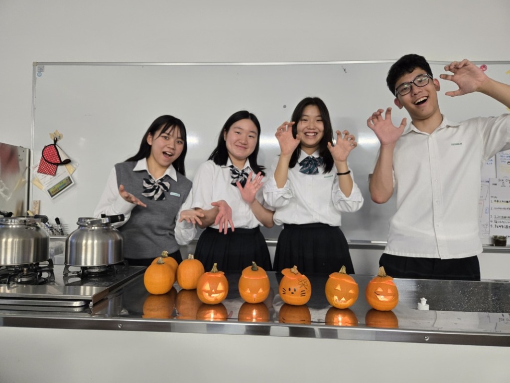 We made Jack-o-lanterns.
