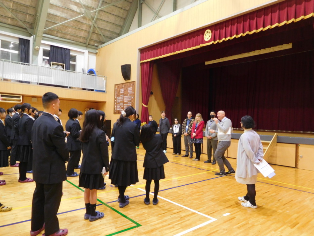 中学 “English Camp”